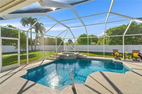 2434 SE Pascal Avenue Port St Lucie FL 34952