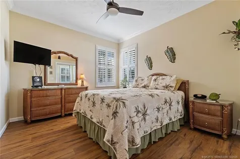 2434 SE Pascal Avenue Port St Lucie FL 34952