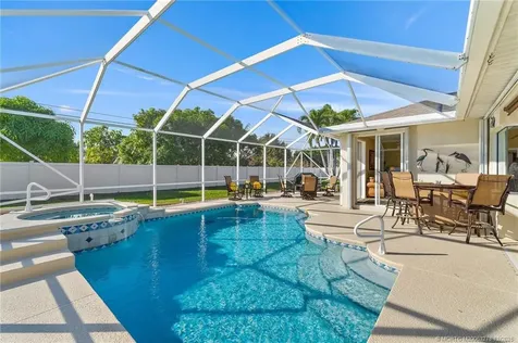 2434 SE Pascal Avenue Port St Lucie FL 34952