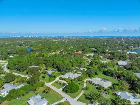 2695 NE Cypress Lane Jensen Beach FL 34957
