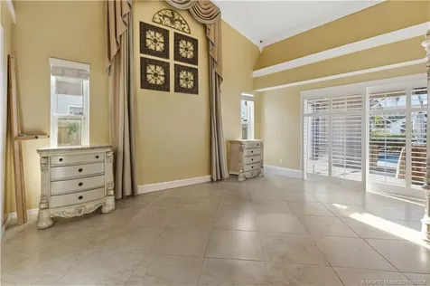 233 NE Sagamore Terrace Port St Lucie FL 34983