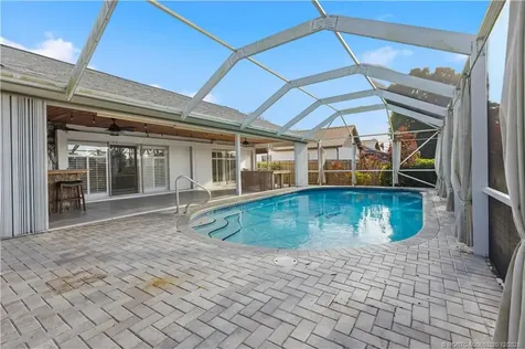 233 NE Sagamore Terrace Port St Lucie FL 34983