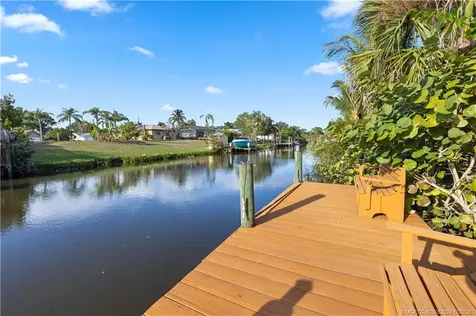 233 NE Sagamore Terrace Port St Lucie FL 34983