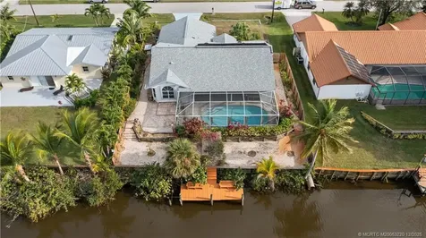 233 NE Sagamore Terrace Port St Lucie FL 34983