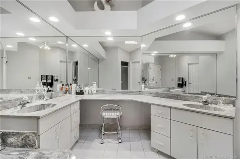 366 SW Eyerly Avenue Port St Lucie FL 34983