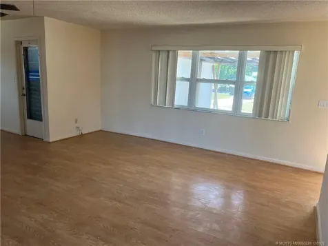 1467 SE Andrews Street Stuart FL 34996