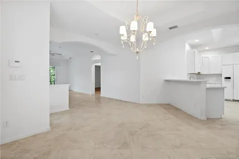 671 NW Red Pine Way Jensen Beach FL 34957