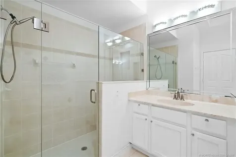 671 NW Red Pine Way Jensen Beach FL 34957