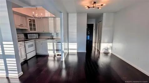 2929 SE Ocean Boulevard Stuart FL 34996