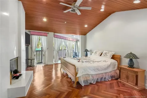 3343 S Indian River Drive Fort Pierce FL 34982