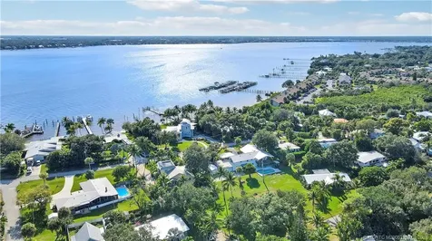 1995 NE River Court Jensen Beach FL 34957