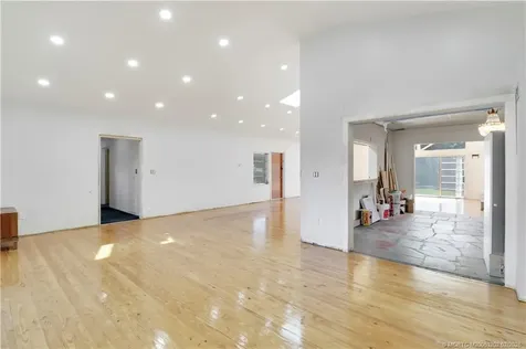 1995 NE River Court Jensen Beach FL 34957