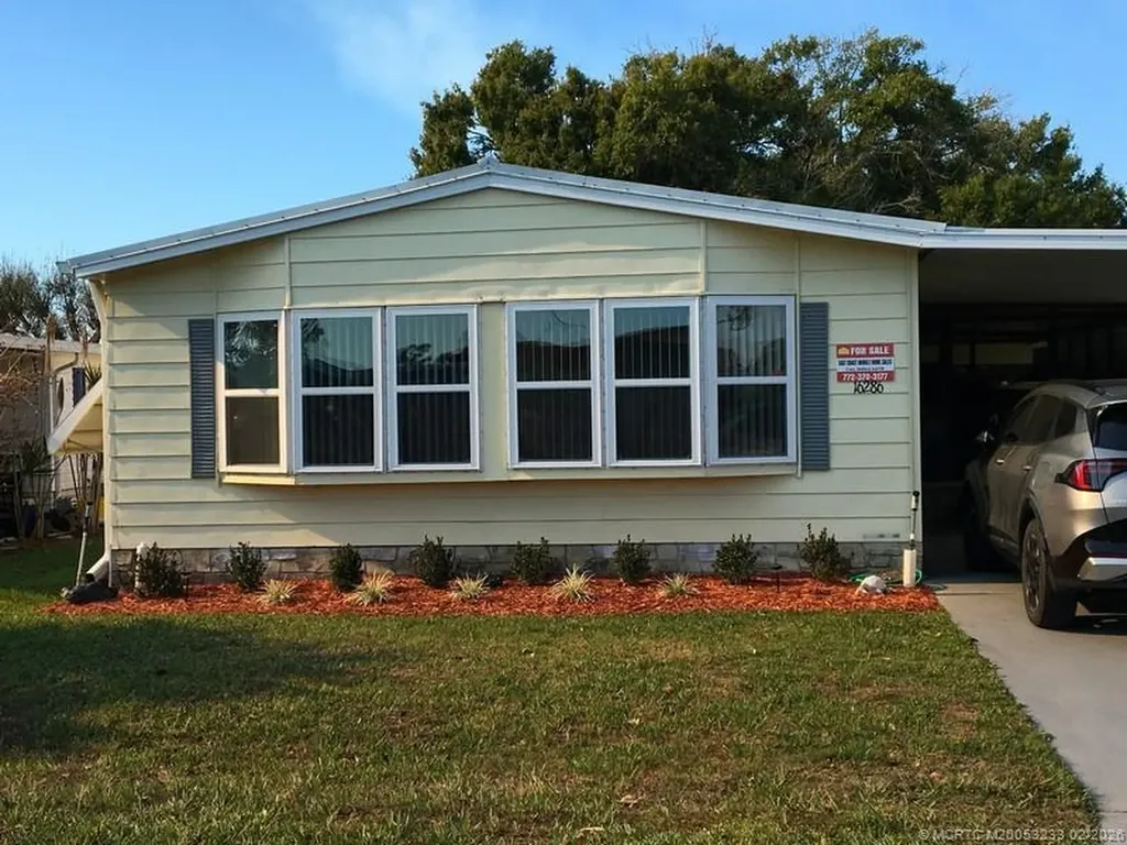 16286 Three Wood Way Indiantown FL 34956