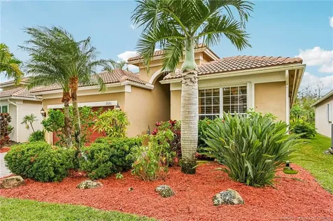 2690 SE Stonebriar Way Stuart FL 34997