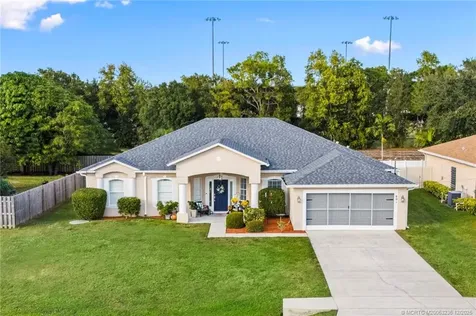 801 SW Tulip Boulevard Port St Lucie FL 34953