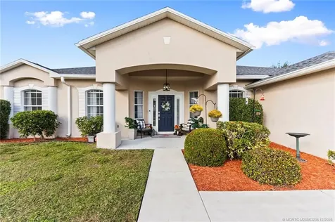 801 SW Tulip Boulevard Port St Lucie FL 34953