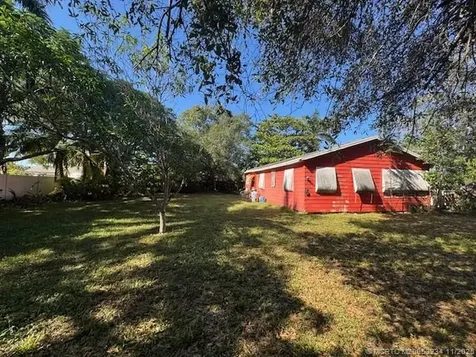 888 SW 28th Street Palm City FL 34990