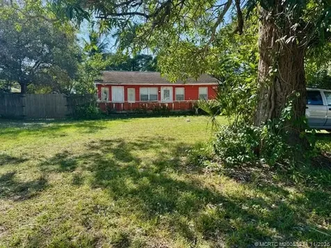 888 SW 28th Street Palm City FL 34990