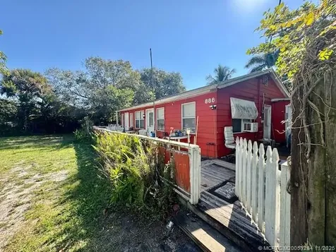 888 SW 28th Street Palm City FL 34990