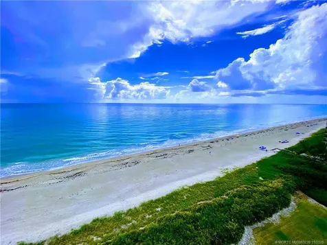 4646 NW Wandering Oak Court Jensen Beach FL 34957