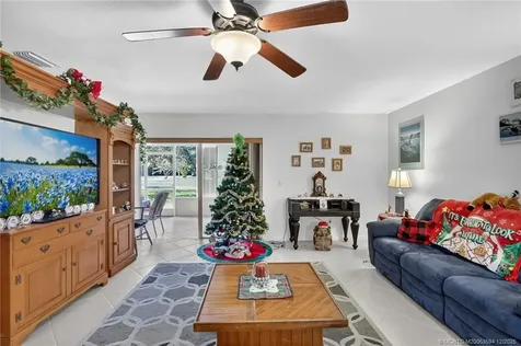 2084 SE Wild Meadow Circle Port St Lucie FL 34952