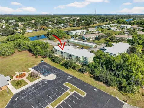 2084 SE Wild Meadow Circle Port St Lucie FL 34952