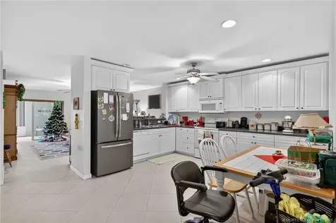 2084 SE Wild Meadow Circle Port St Lucie FL 34952