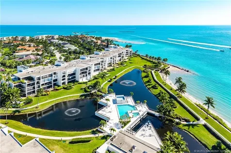 2824 SE Dune Drive Stuart FL 34996