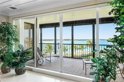 2824 SE Dune Drive Stuart FL 34996