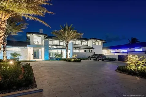 3016 SE Dune Drive Stuart FL 34996