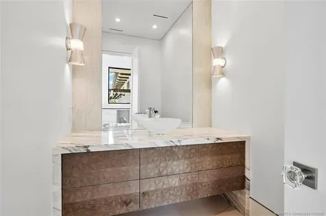 3016 SE Dune Drive Stuart FL 34996