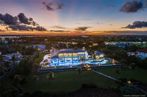 3016 SE Dune Drive Stuart FL 34996