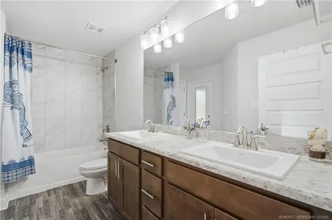 5238 NW Reba Circle Port St Lucie FL 34986