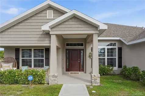 5238 NW Reba Circle Port St Lucie FL 34986