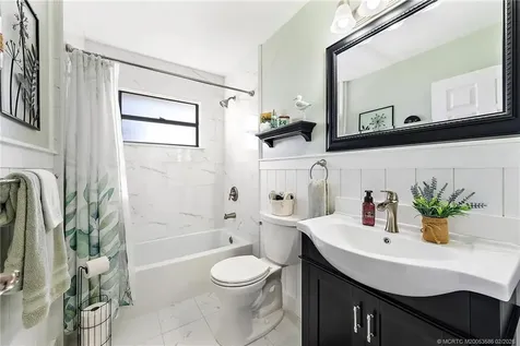 2481 SE Calusa Avenue Port St Lucie FL 34952