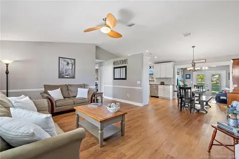 2481 SE Calusa Avenue Port St Lucie FL 34952