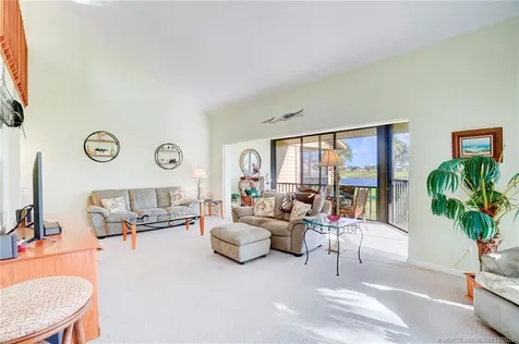 233 NE Edgewater Drive Stuart FL 34996