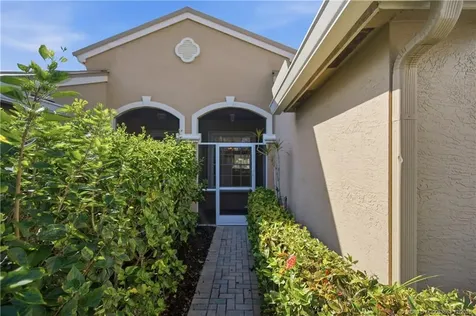 531 NW Broken Oak Trail Jensen Beach FL 34957