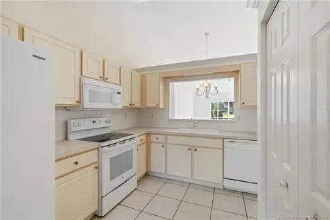 531 NW Broken Oak Trail Jensen Beach FL 34957