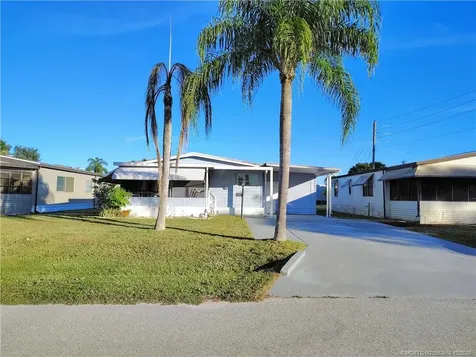 2581 SW Pontiac Place Stuart FL 34997