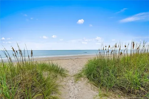 2707 N Highway A1a Fort Pierce FL 34949