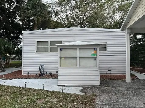 2555 Pga Boulevard Palm Beach Gardens FL 33410