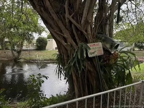 2555 Pga Boulevard Palm Beach Gardens FL 33410