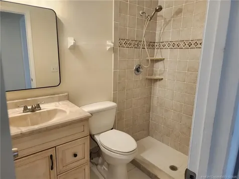 941 SW Mccall Road Port St Lucie FL 34953