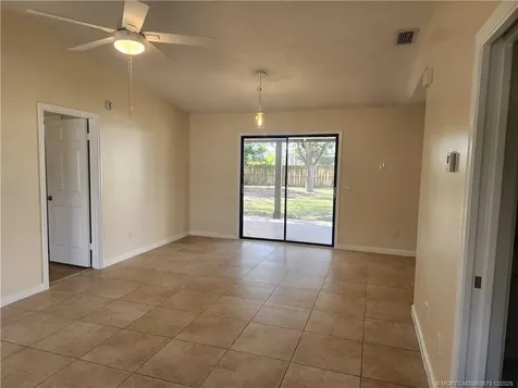 941 SW Mccall Road Port St Lucie FL 34953