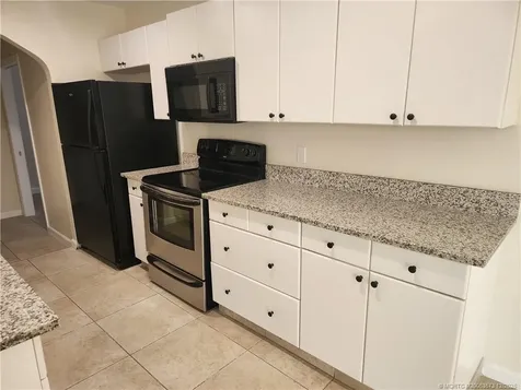 941 SW Mccall Road Port St Lucie FL 34953