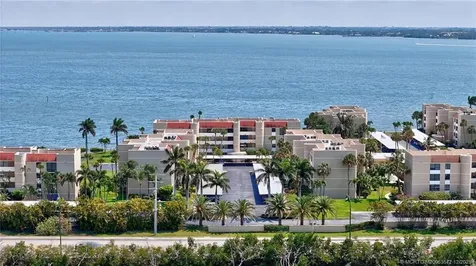 3482 NE Causeway Boulevard Jensen Beach FL 34957