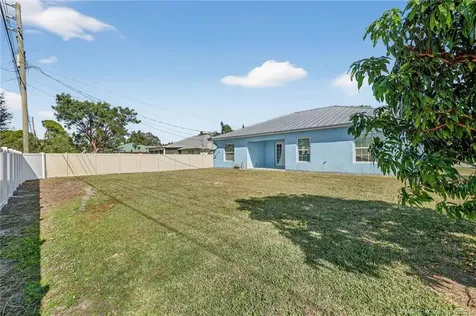 1855 17th Avenue SW Vero Beach FL 32962