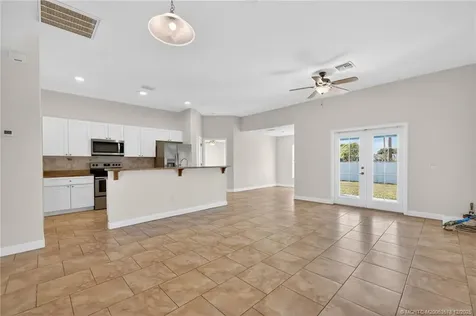 1855 17th Avenue SW Vero Beach FL 32962