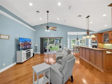 8946 SW Fishermans Wharf Drive Stuart FL 34997